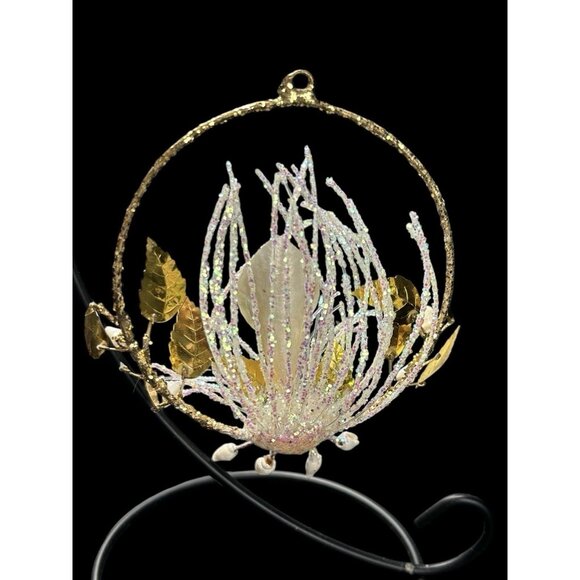 Vintage Round Wire Seashell Underwater Scene Christmas Ornament Silvestri 4" - Picture 4 of 8